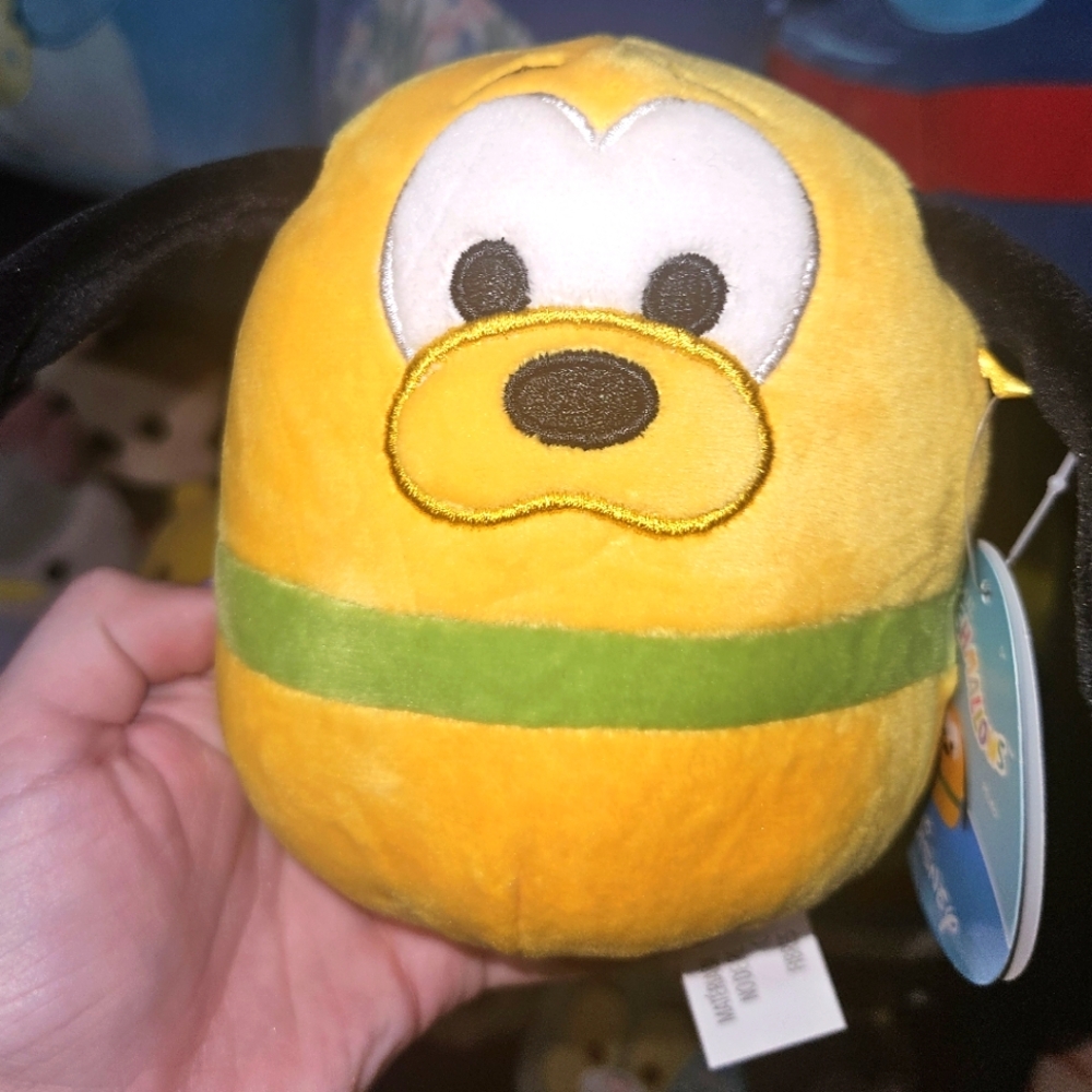 NWT Pluto Squishmallow Dinsey Stuffed animal 5 inch